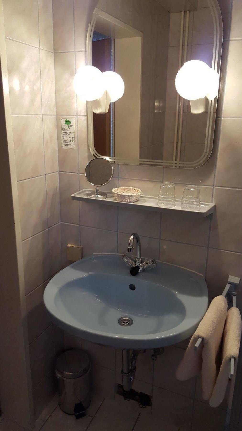 Eldagsen Waldhotel Zur Holzmuhle מראה חיצוני תמונה